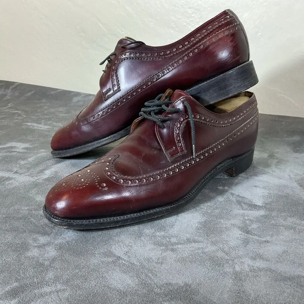 Church’s Of England 9.5 F Ox blood Calf Medallion Toe Men’s Dress Shoes 10.5 D
